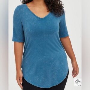 Torrid Blue Mineral Wash Favorite Tunic Tee